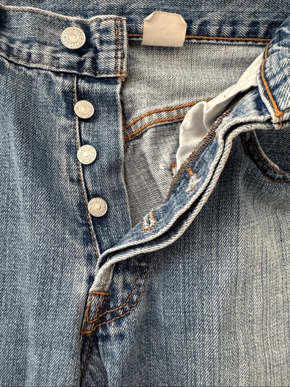 Levis classic levi